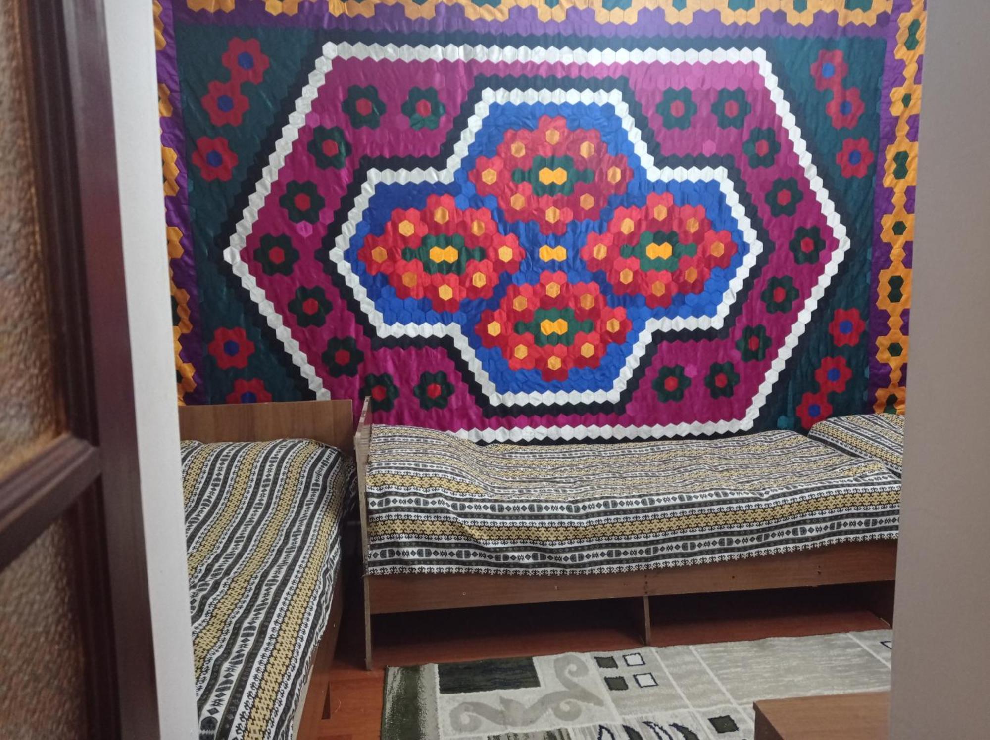 Kgb Home Hostel Bişkek Dış mekan fotoğraf