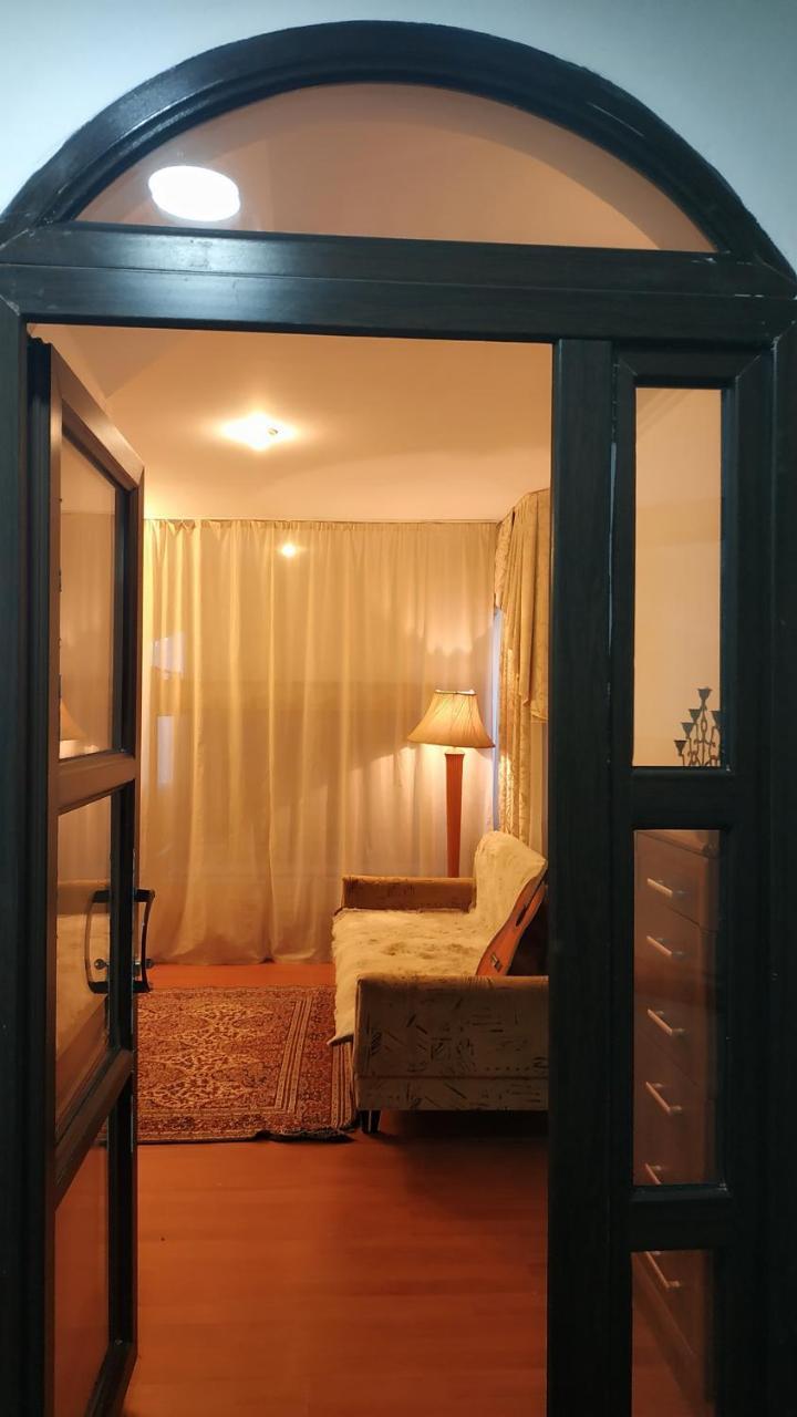 Kgb Home Hostel Bişkek Dış mekan fotoğraf